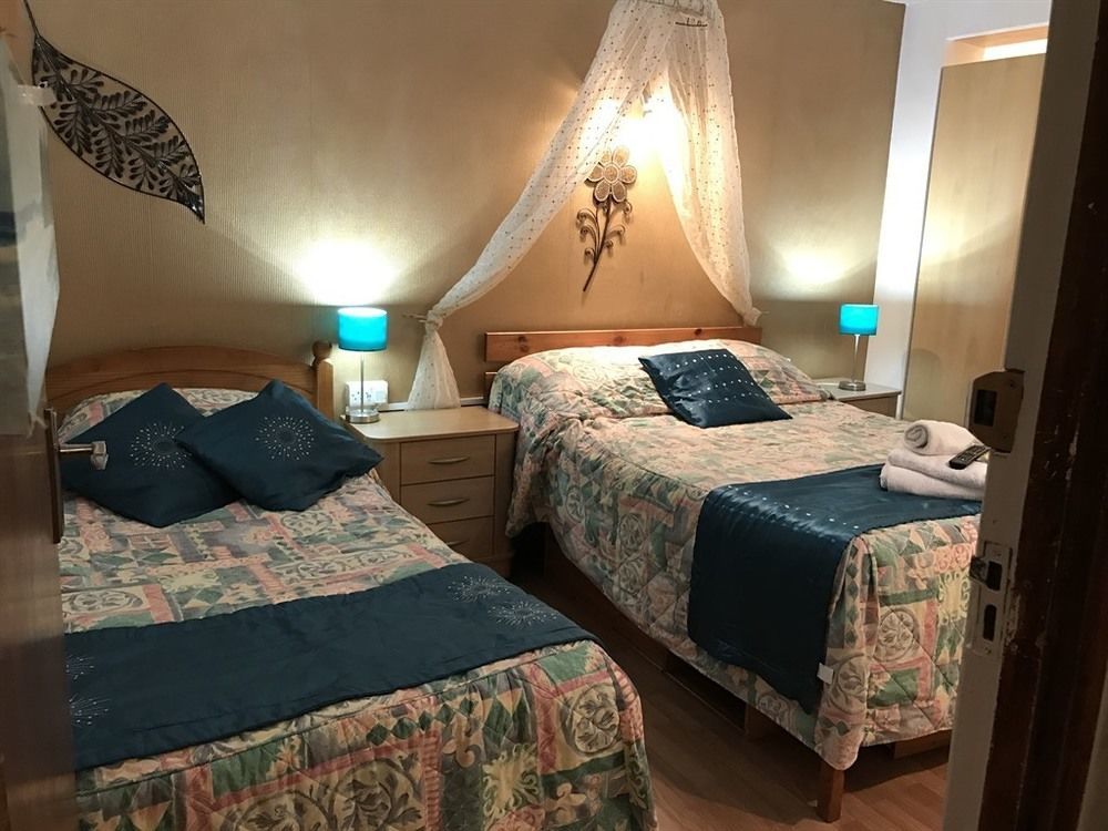 Aquarius New Quay