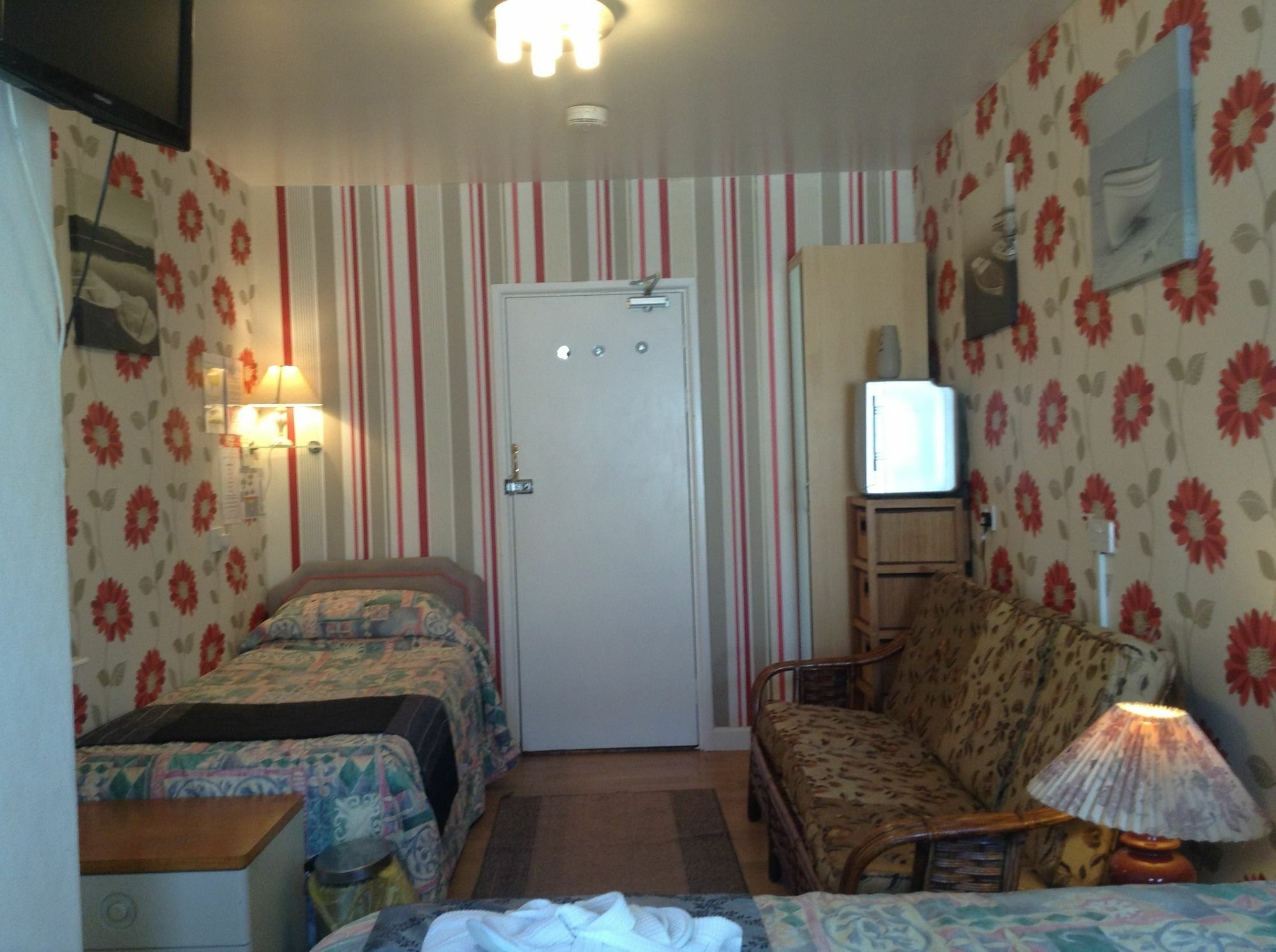 Couette-café Aquarius 2*